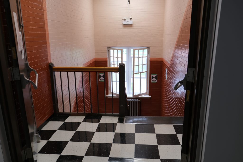 Third floor stairwell landing, taken during digital documentation, August 2021. From Zoe Cascadden.