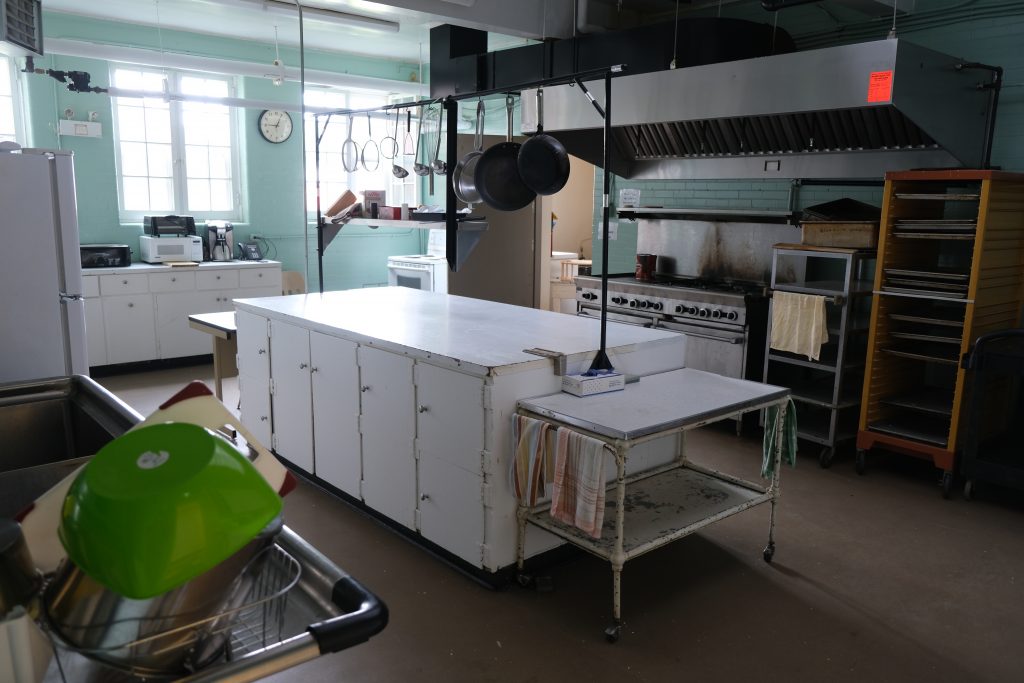 UnBQ kitchen, mostly unchanged from when it was used for the IRS kitchen. Taken during digital documentation, August 2022. From Madisen Hvidberg.